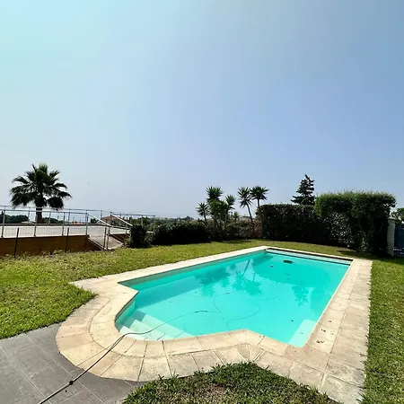 Belle Maison Moderne Villa