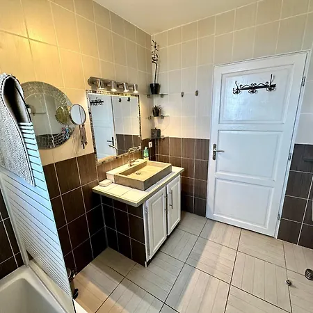 Belle Maison Moderne Villa *